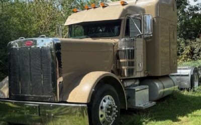 Photo of a 2006 Peterbilt 379exhd Sleeper Semi Truck Caterpillar C15 550 HP Engine for sale