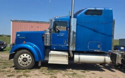 Photo of a 2007 Kenworth W900L for sale
