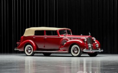 1930 Packard Deluxe Eight 