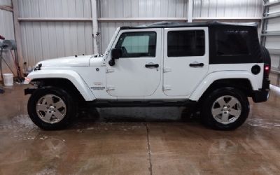 2012 Jeep Wrangler Unlimited Sahara 4WD