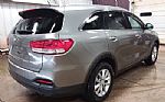 2017 Sorento Thumbnail 6