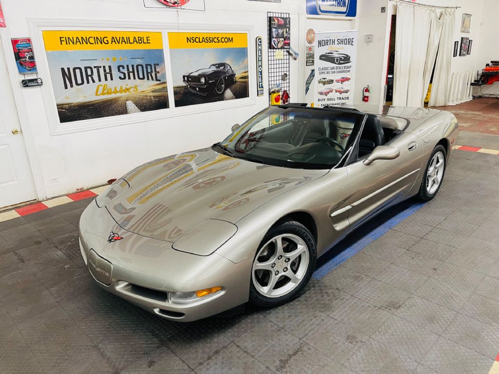 2000 Corvette Image
