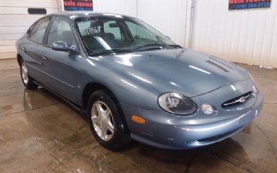 1999 Ford Taurus SE