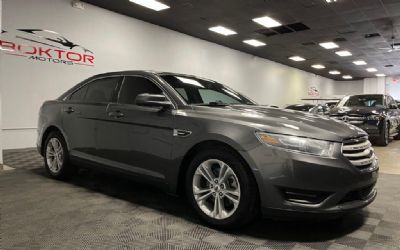 2015 Ford Taurus 