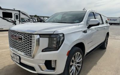 2022 GMC Yukon XL Denali 4WD