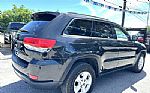 2015 Grand Cherokee Laredo E Thumbnail 3