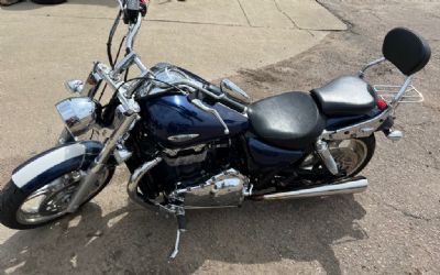 2010 Triumph Thunderbird Base